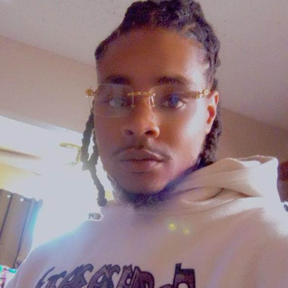 DJ